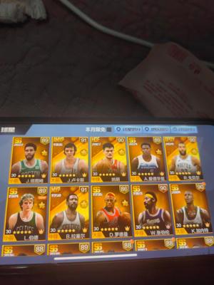 最强NBA【50级】双区卢卡，多点券