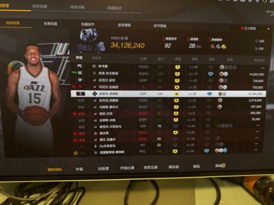NBA2K OL2（端游）3400万阵容 满突狒狒